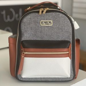 Itzy Ritzy Itzy Mini Diaper Bag Navy and Brown NWT